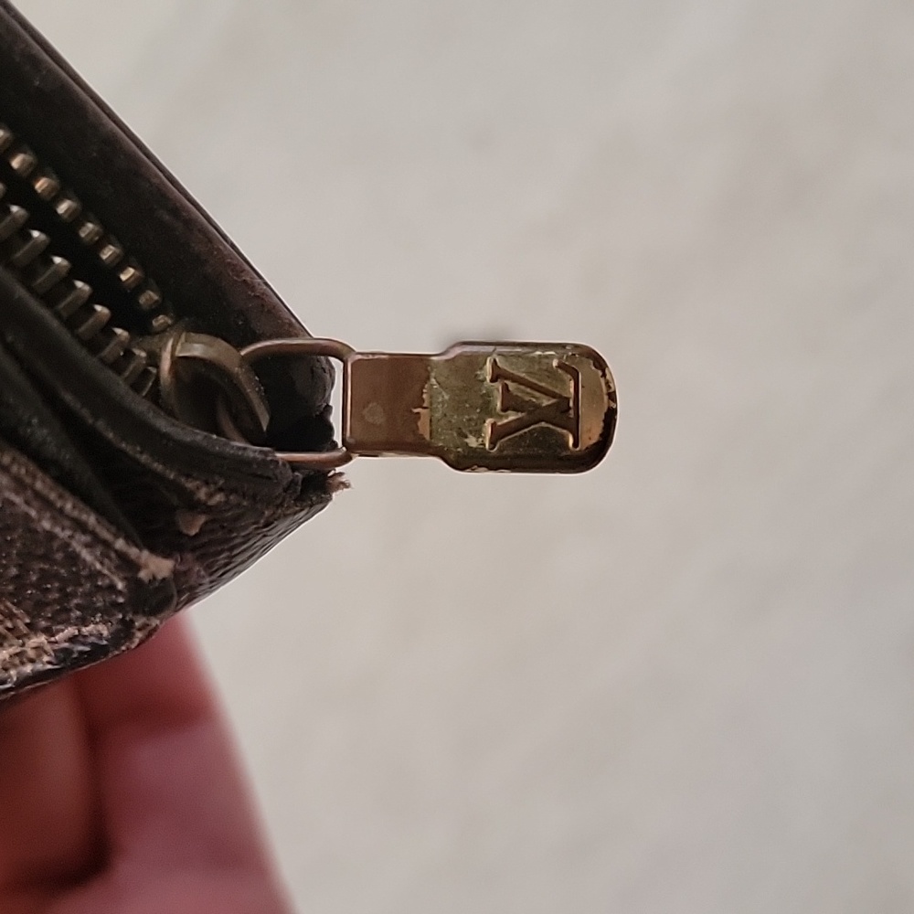 Louis Vuitton Black and Brown Wallet - Picture 2 of 14